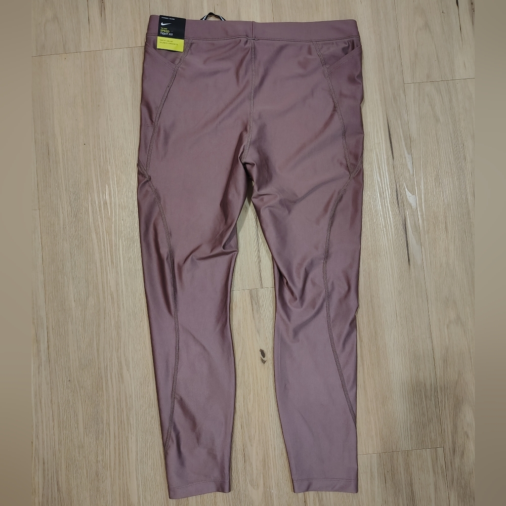 Nike The Nike Speed Leggings - Picture 3 of 5